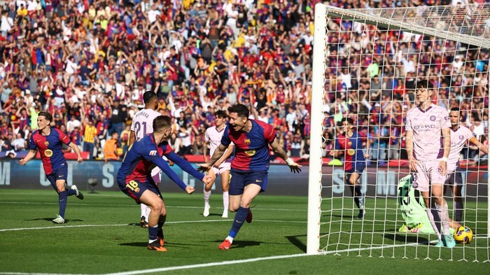 Barcelona đè bẹp Girona 4-1 trong trận đấu tại La Liga.